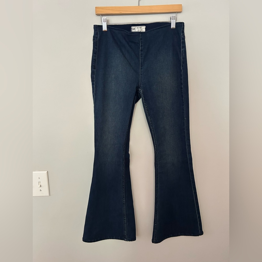 Free People Penny Pull On Dark Wash Bell Bottom Flare Jeans